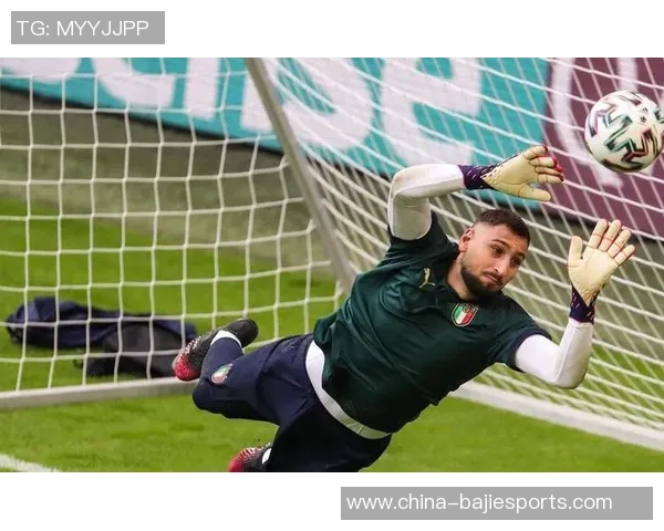 多纳鲁马称赞哈兰德为世界最佳之一并分享友谊故事