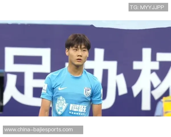 半场战报大连英博与武汉三镇互交白卷刘祝润朱鹏宇频频造险邓涵文因伤退场